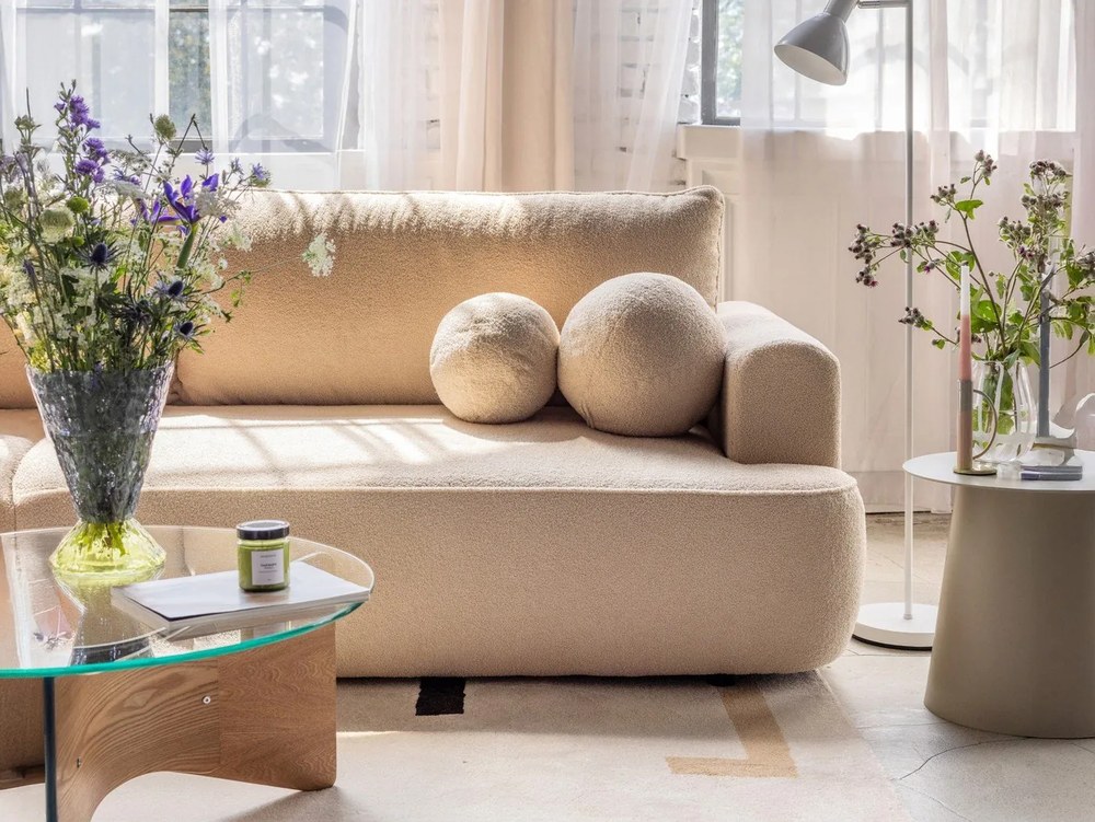 Canapea bej extensibilă cu tapițerie din țesătură bouclé 247 cm Quinoa – Bonami Selection