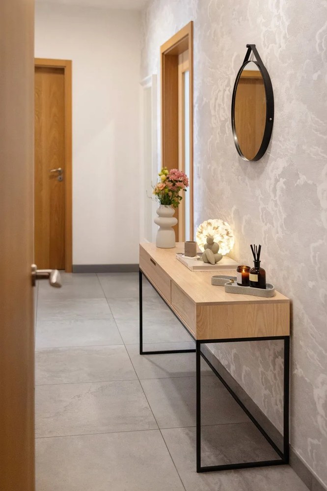 Lumânare parfumată din ceară de soia timp de ardere 55 h Fraga: Royal Leather – Blomus