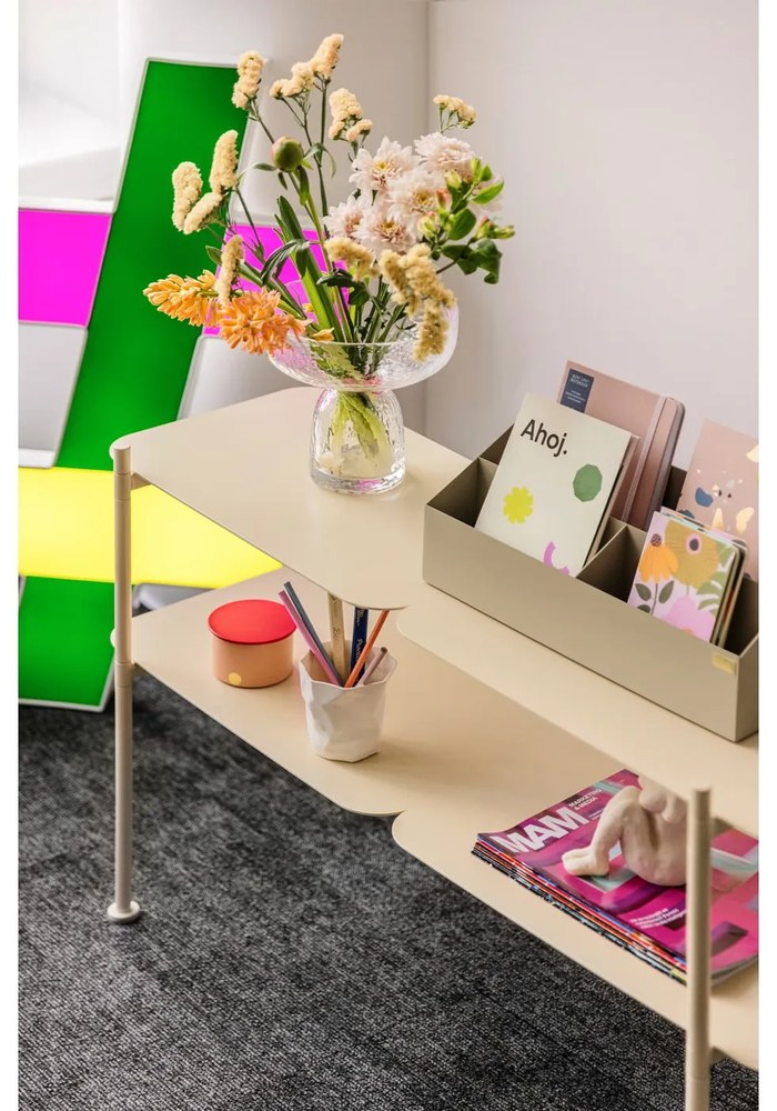 Vază din sticlă lucrată manual (înălțime 19 cm) Aino – Hübsch