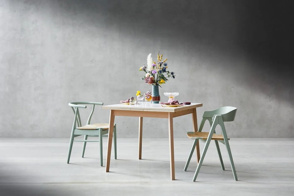 Masă dining extensibilă cu blat alb Hammel Single, 90 x 90 cm