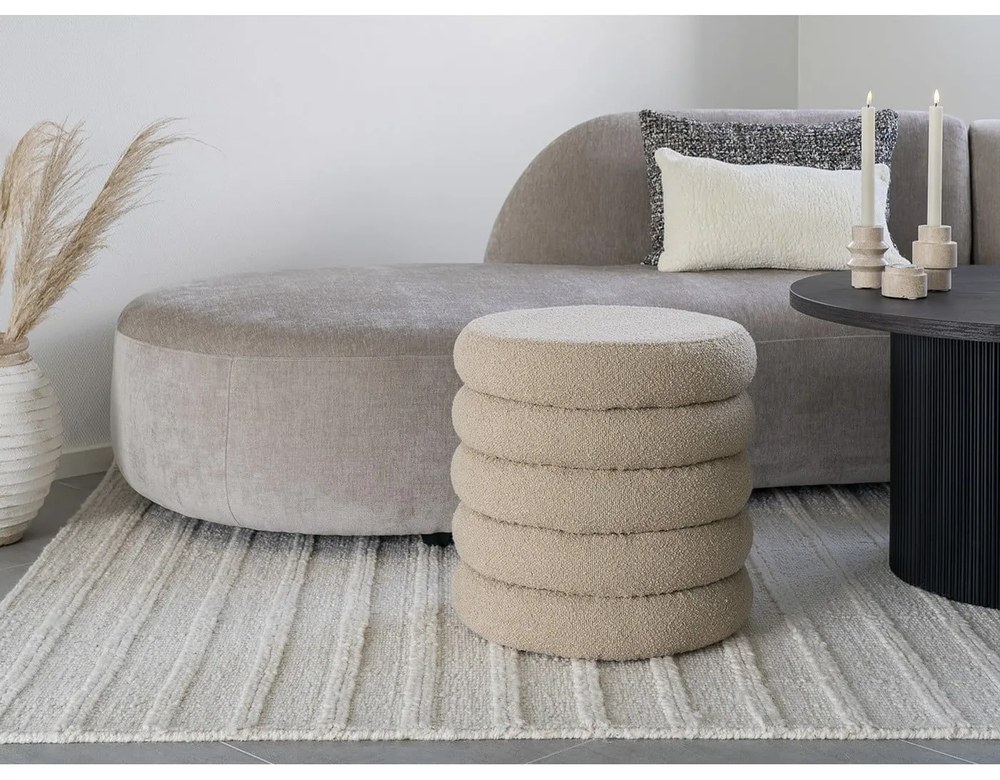 Taburet bej cu tapițerie din stofă bouclé Brooklyn – House Nordic
