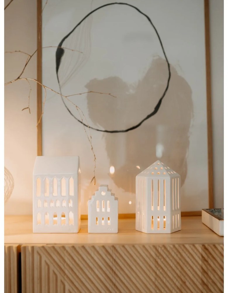 Sfeșnic din ceramică Kähler Design Urbania Lighthouse Church, alb