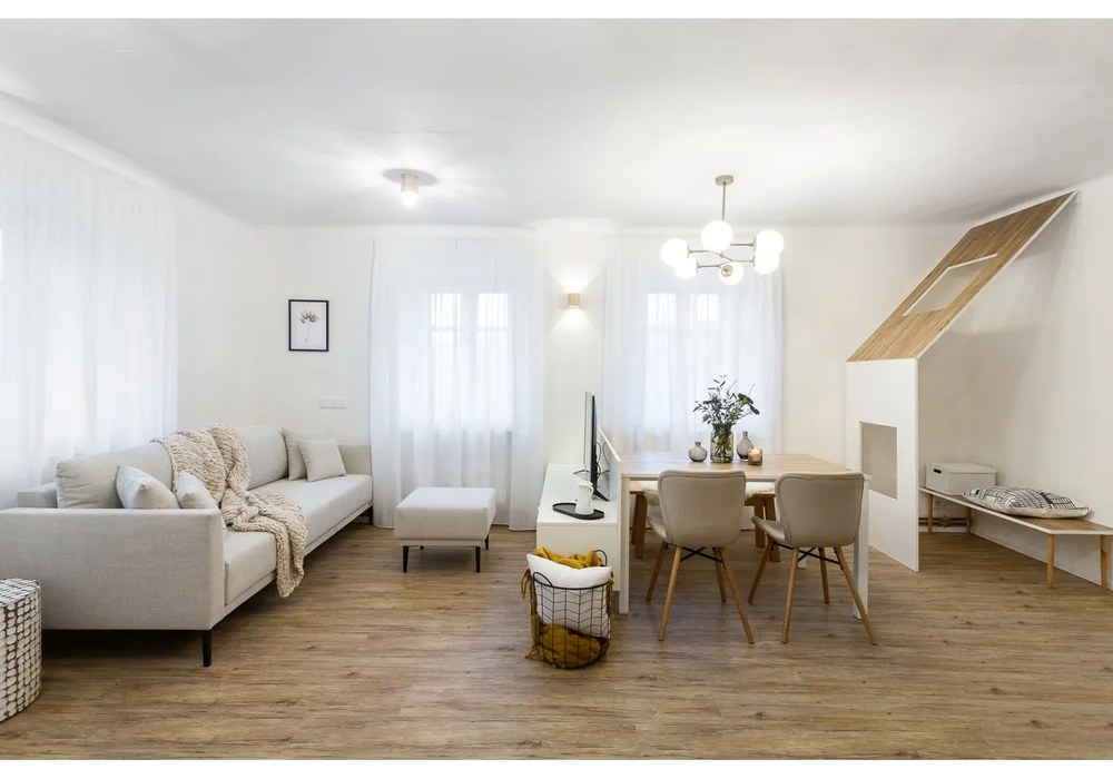 Lustră alămie cu abajur din sticlă Damar – Opviq lights