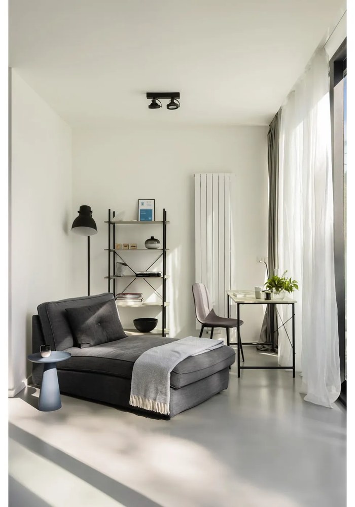 Lumânare parfumată din ceară de soia timp de ardere 40 h #46 Bergamot, Jasmine, Opuncia – Perfumed Prague