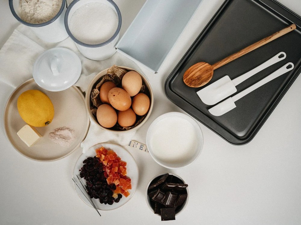 Set 2 spatule din plastic Metaltex, alb