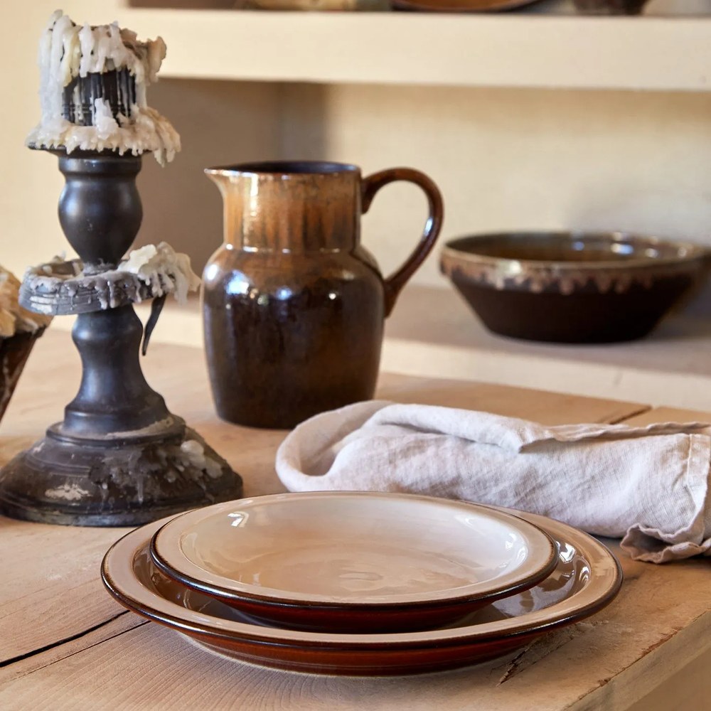 Farfurie cărămiziu-bej din gresie ø 26 cm Poterie – Casafina