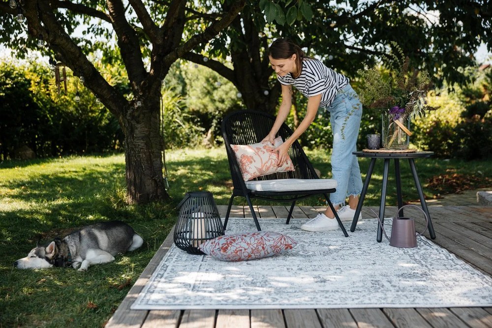 Masă de grădină Bonami Essentials Lounge, ø 51 cm, gri