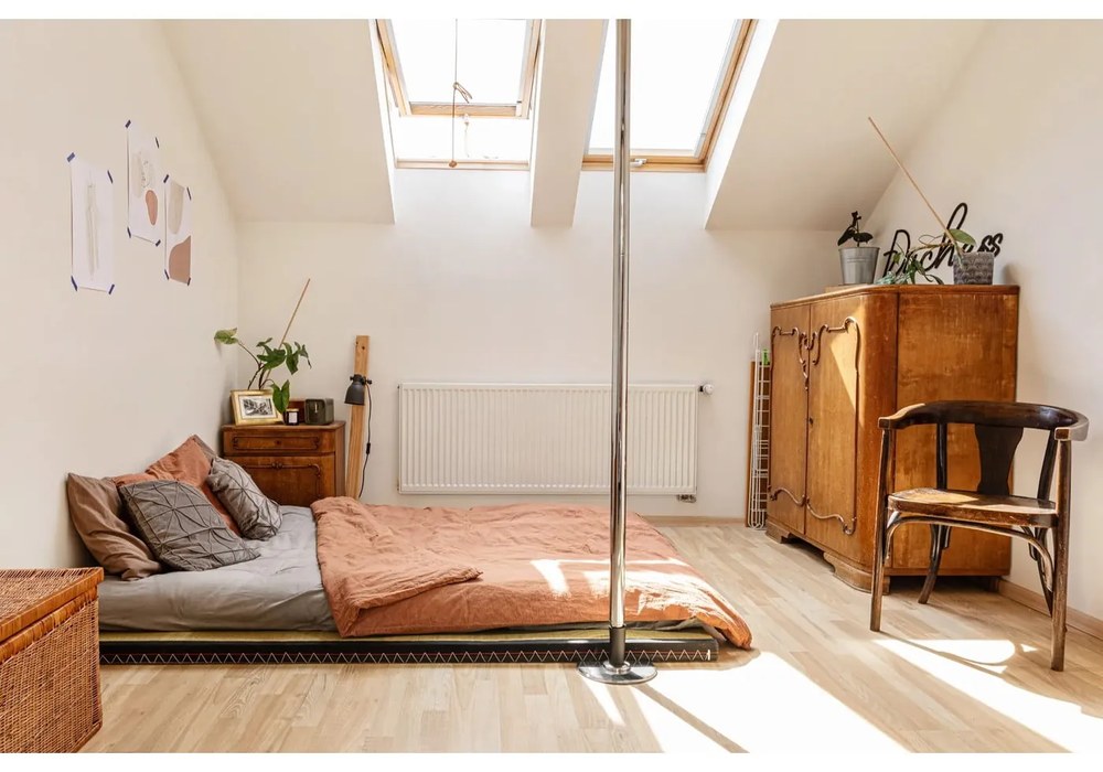 Lumânare parfumată din ceară de soia timp de ardere 40 h Slavic Edition: #07 Rhubarb – Perfumed Prague