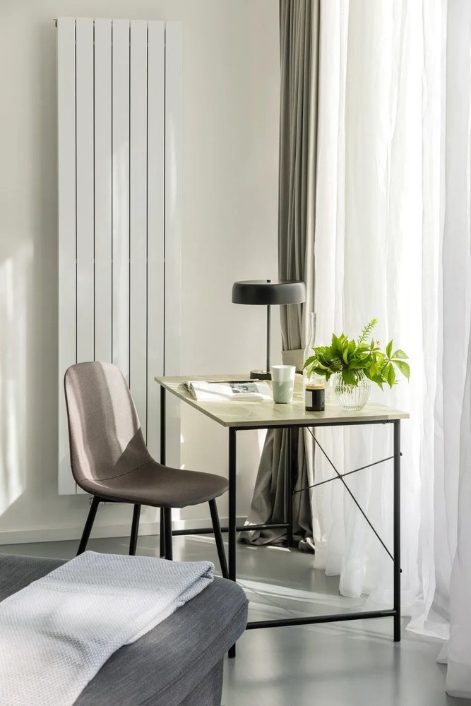 Lumânare parfumată din ceară de soia timp de ardere 40 h #46 Bergamot, Jasmine, Opuncia – Perfumed Prague