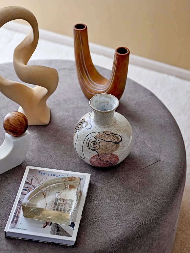 Vas din gresie Bloomingville Irini, înălțime 22,5 cm, alb