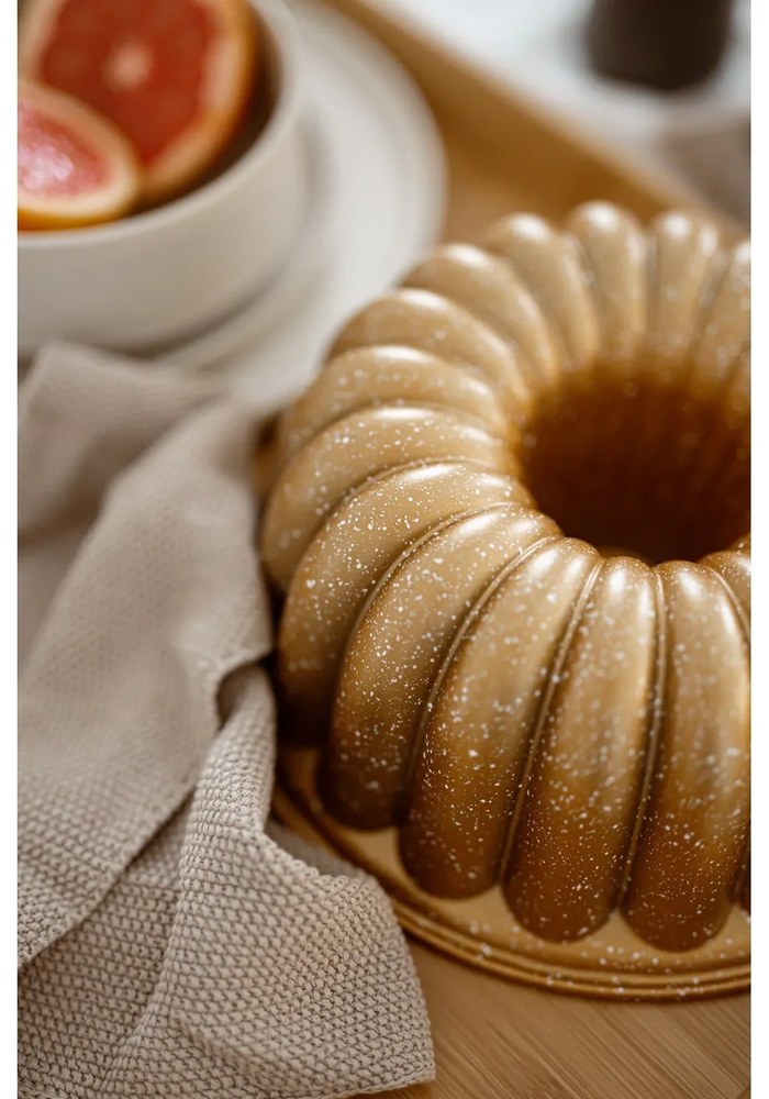 Formă de copt din aluminiu turnat Bonami Selection Lotus, auriu