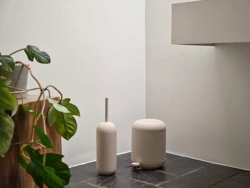 Coș de gunoi bej cu pedală din plastic 4 l Sensu – Zone