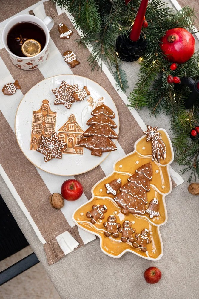 Farfurie albă pentru servire din ceramică ø 26 cm cu model de Crăciun Christmas cottage – Dakls