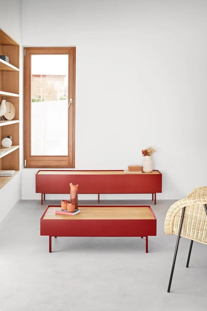 Comodă TV roșie cu aspect de lemn de stejar 180x45 cm Arista – Teulat