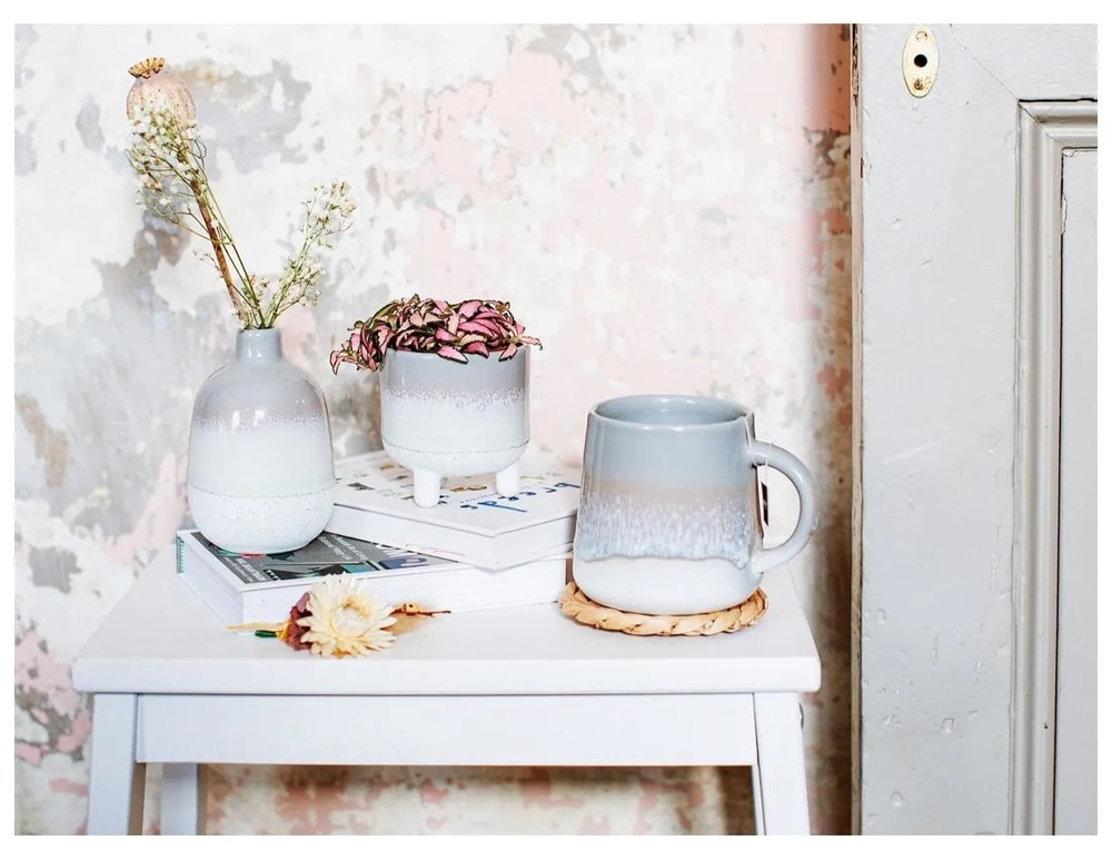 Cană din gresie gri Sass &amp; Belle Mojave, 360 ml