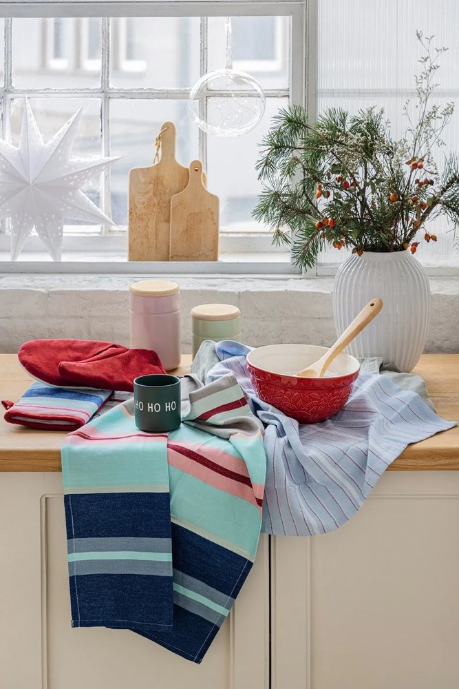 Bol roșu din gresie ø 21 cm In the Forest – Mason Cash