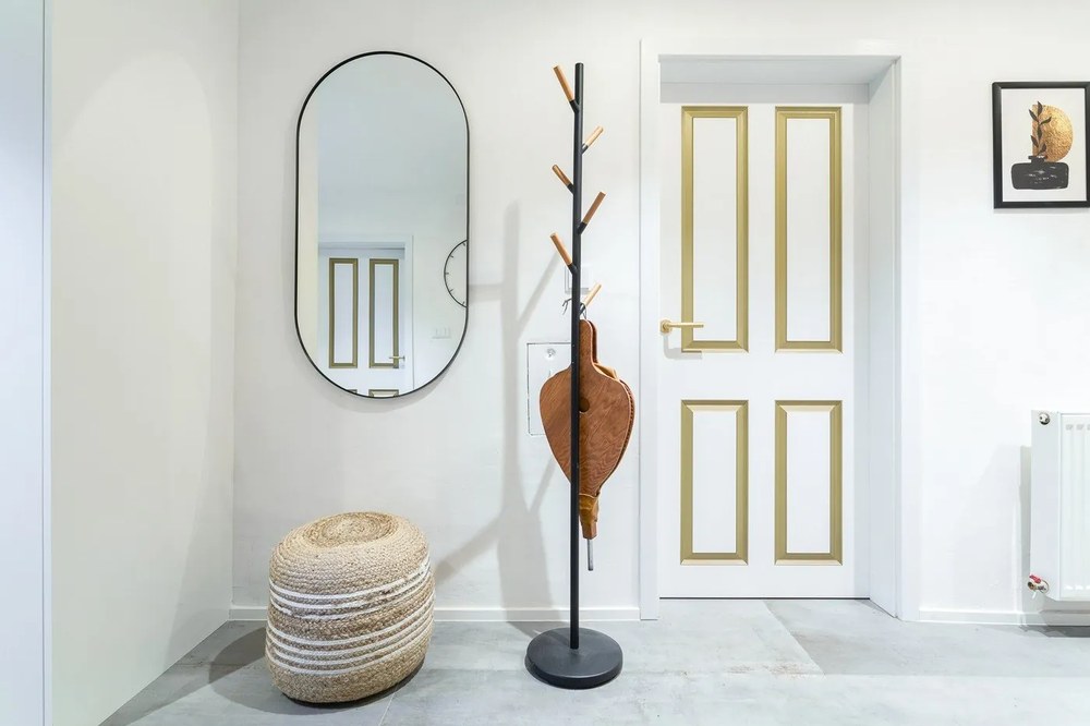 Set 3 tablouri cu ramă neagră Vavien Artwork Gilded, 35 x 45 cm