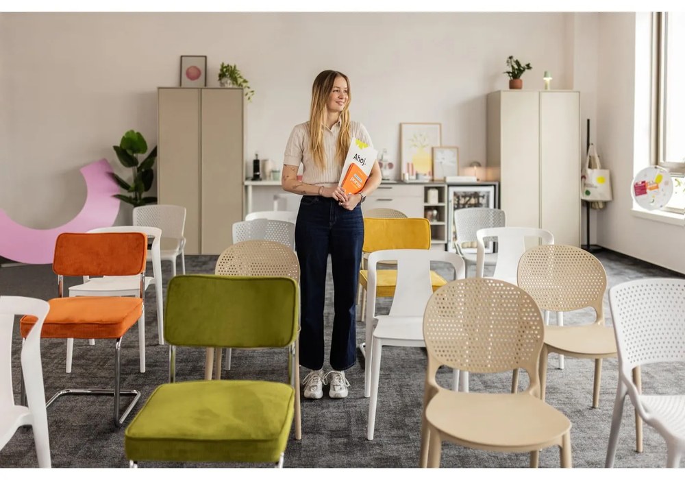 Scaun de dining galben din catifea reiată Rupert – Unique Furniture