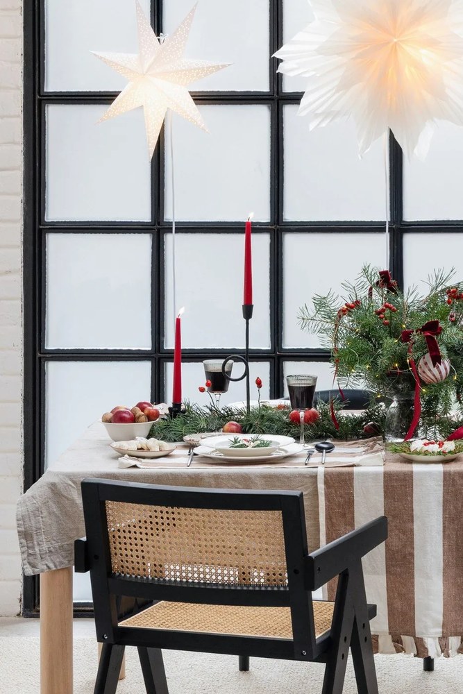 Sfeșnic din metal Jada – Bloomingville