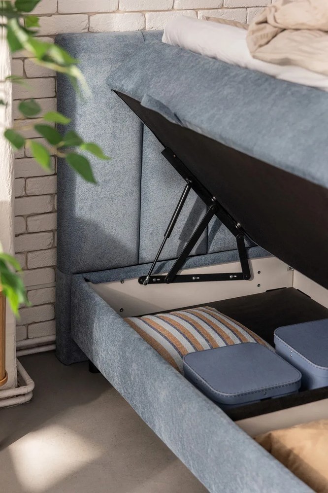 Pat boxspring albastru cu spațiu de depozitare 180x200 cm Elva Bold Line – Bonami Selection