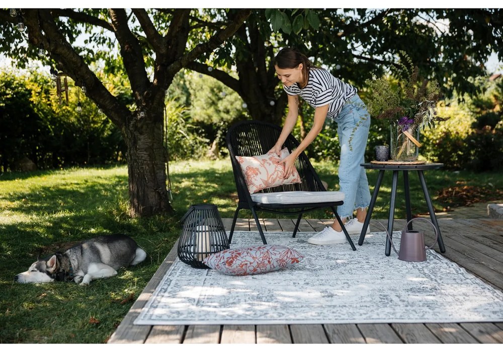 Masă de grădină Bonami Essentials Lounge, ø 51 cm, gri