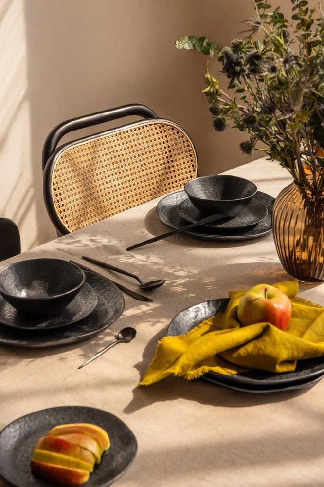 Serviciu de masă 18 buc. din gresie Dark Moon – Bonami Selection