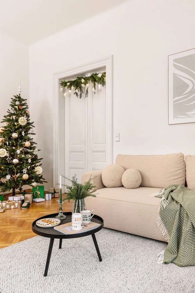 Set de 18 vase din gresie crem Bonami Selection Malia