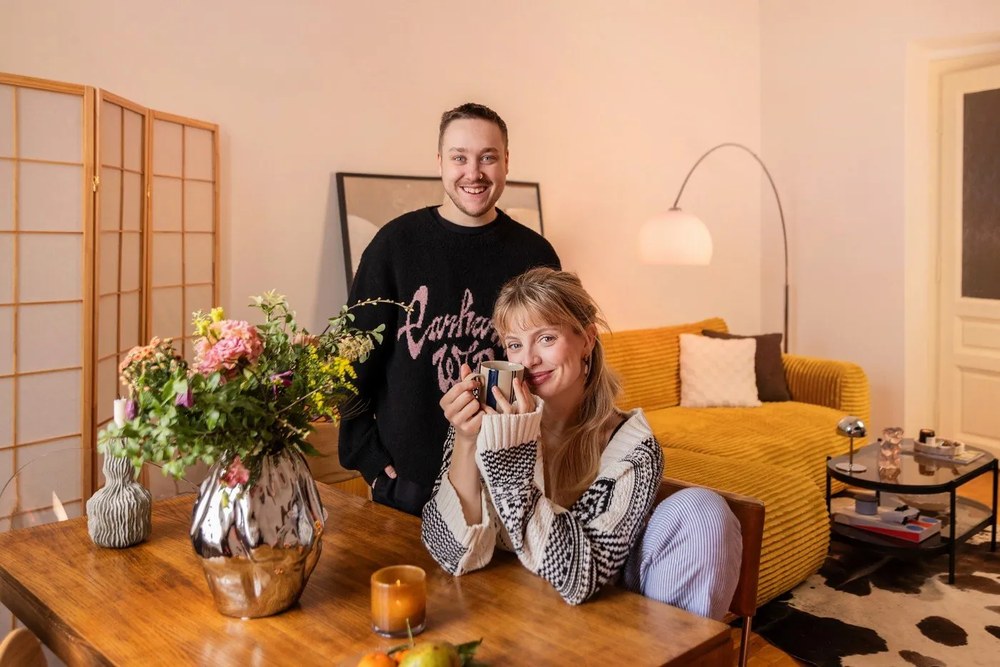 Colțar galben muștar extensibil cu tapițerie din catifea reiată (cu colț pe partea stângă ) Lucien – Bobochic Paris