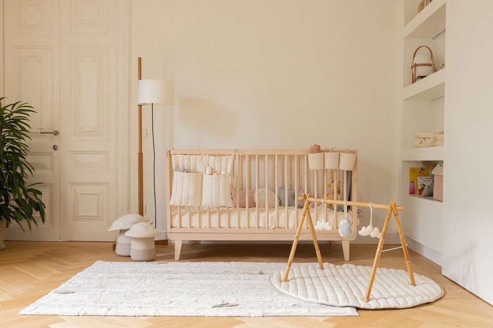 Saltea de joacă pentru copii verde/crem Bamboo Leaf – Lorena Canals