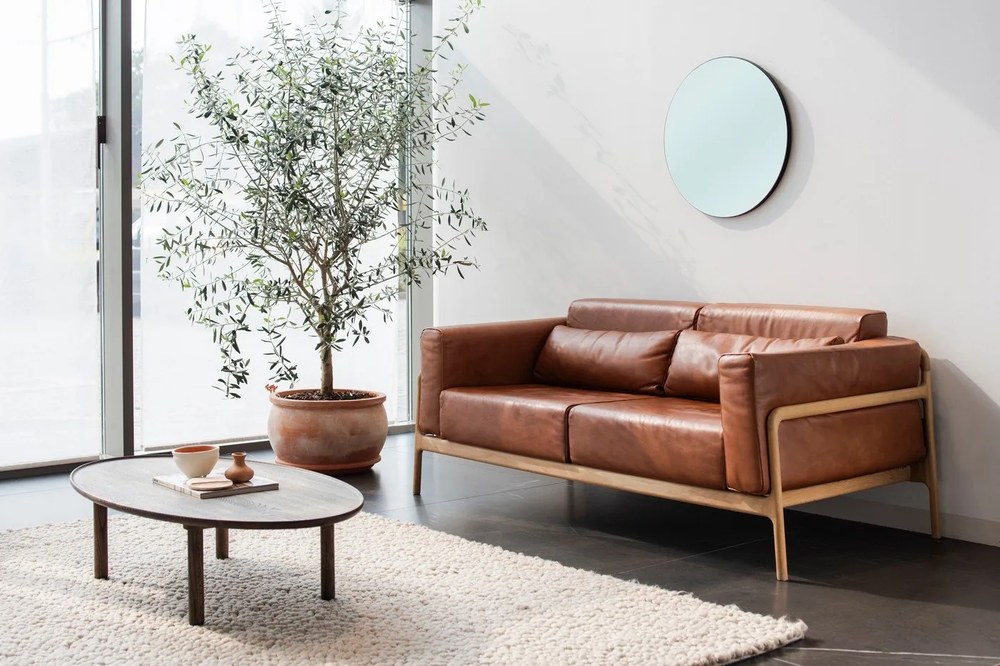 Măsuță de cafea maro din lemn de stejar 65x120 cm Mu – Gazzda