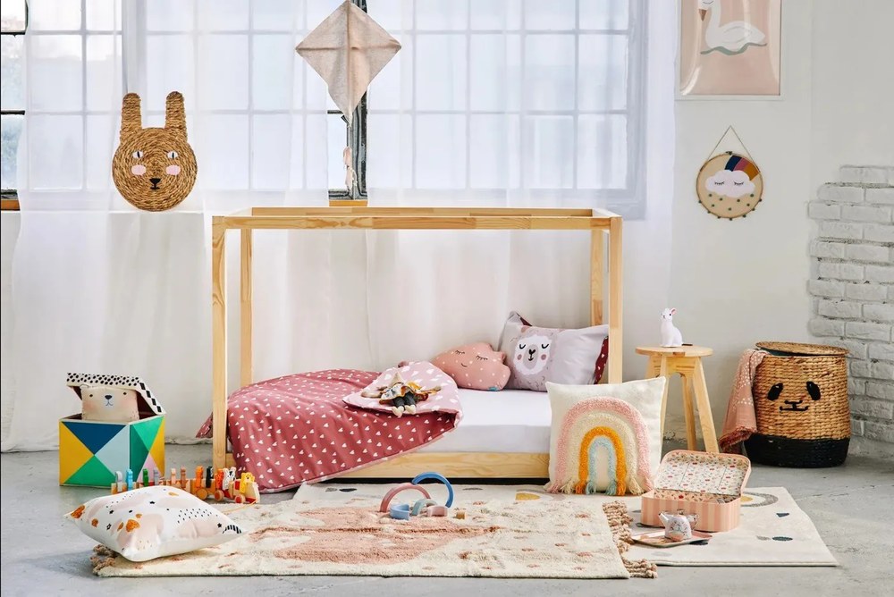 Poster de perete în ramă albă Bloomingville Mini Xander Swan, 45 x 65 cm