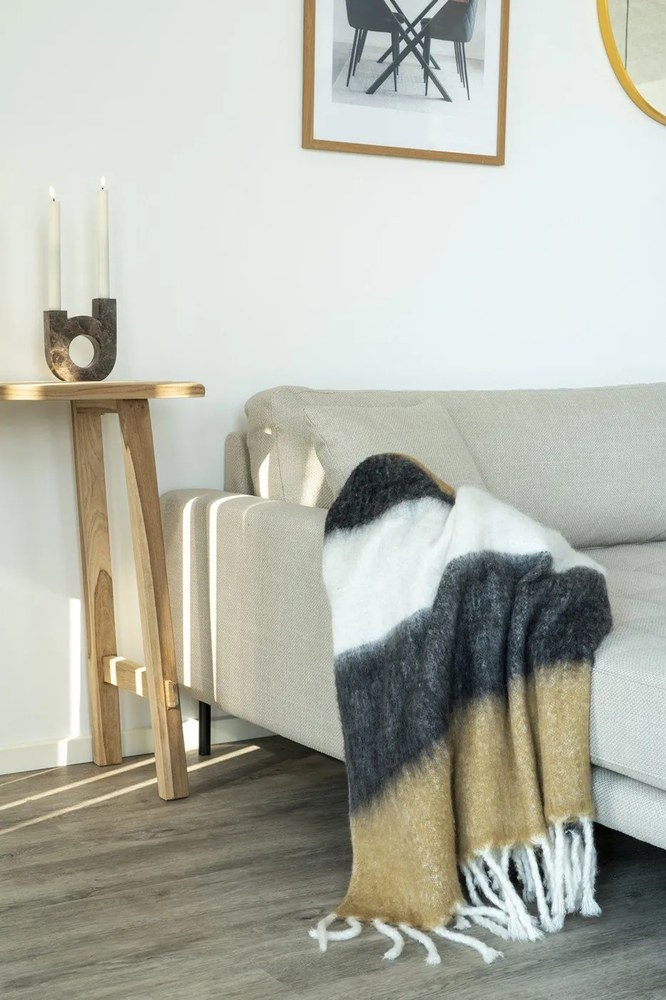 Masă consolă din lemn de tec 30x90 cm Girona – House Nordic