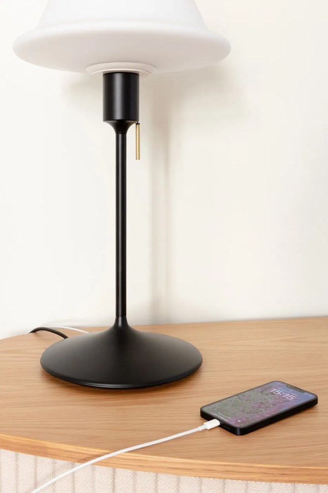 Masă TV bej/în culoare naturală cu aspect de lemn de stejar 140x40 cm Audacious – UMAGE