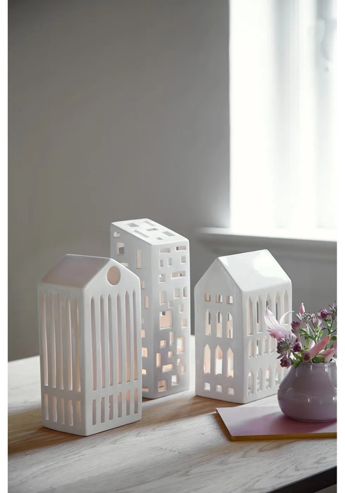 Sfeșnic din ceramică Kähler Design Urbania Lighthouse Church, alb