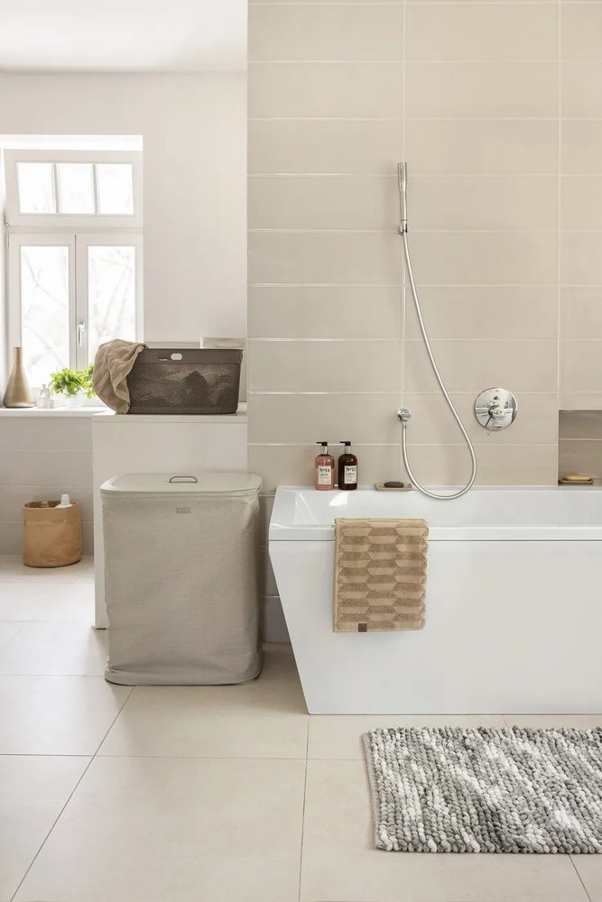 Coș de rufe din material textil 90 l Tota – Joseph Joseph