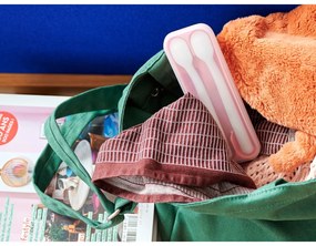 Linguri pentru copii albe/roz-deschis din plastic 2 buc. Flowers &amp; butterflies – Mepal