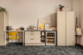 Tablou 52x72 cm Yellow Vase – Malerifabrikken