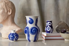 Vază albastră din gresie pictată manual Tulle – Kähler Design