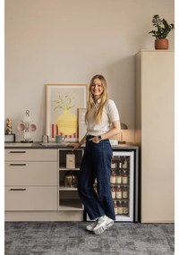 Veioză crem LED (înălțime 25 cm) Holt – House Nordic