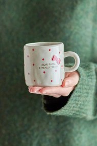 Cană bej din gresie 250 ml cu model de Crăciun Christy – Bloomingville