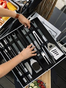 Set 11 ustensile de grătar cu servietă Cattara Alu Grey Line