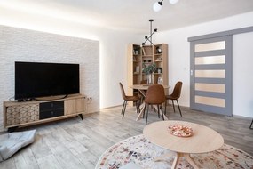 Set 2 scaune dining Bonami Essentials Lissy, maro