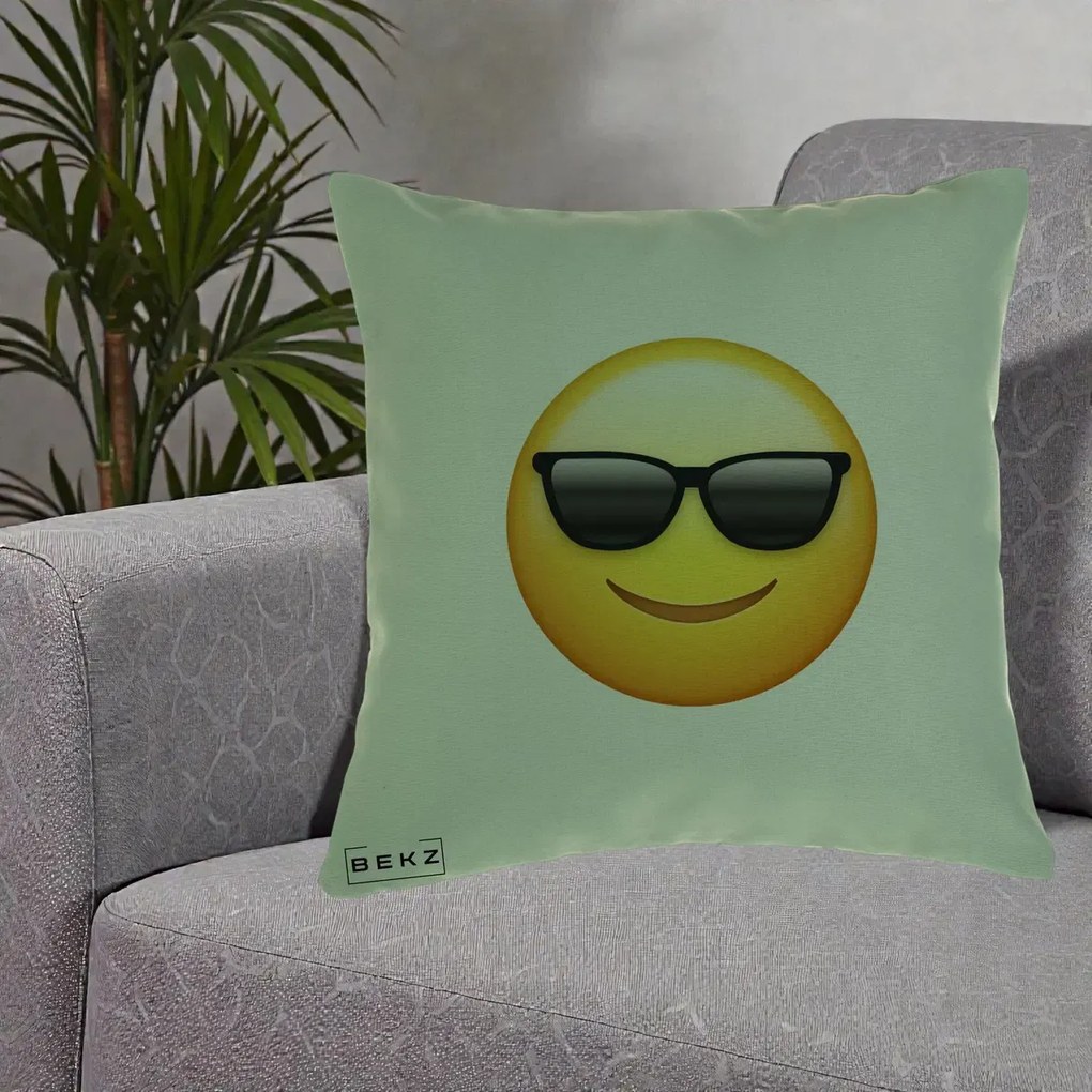 Perna Decorativa Emoji Cool Ochelari, 40x40 cm, Verde, Husa Detasabila, Perna Inclusa, BEKZ®