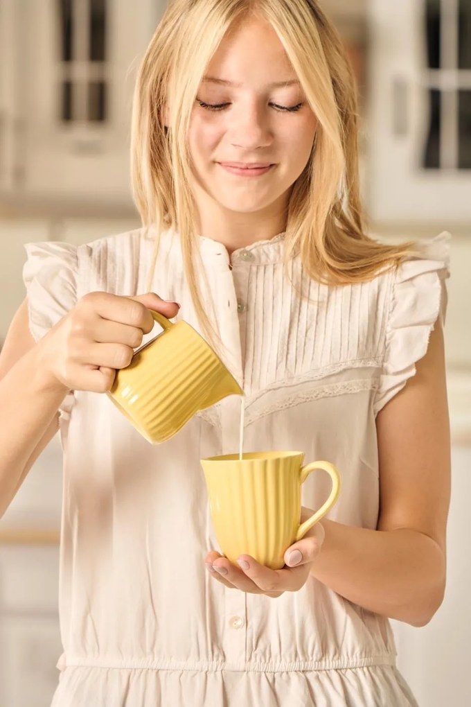 Cana din ceramica galbena cu caneluri MYNTE LEMONADE