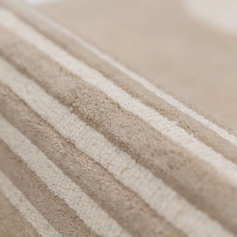 Covor în culoare naturală țesut manual din lână 120x180 cm Lozenge – Flair Rugs