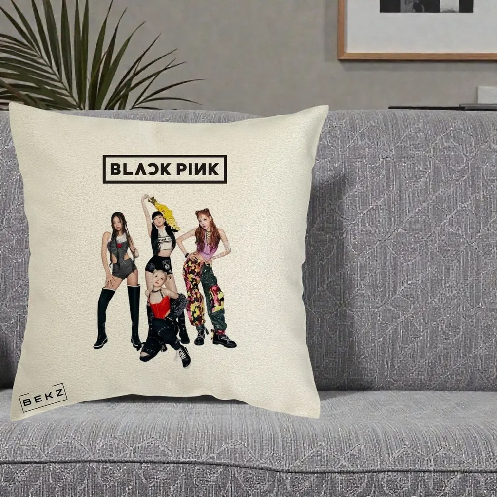 Perna Personalizata K-pop BLACKPINK Fotografie de Grup, 40x40 cm, Ecru, Husa Detasabila, Perna Inclusa, BEKZ®