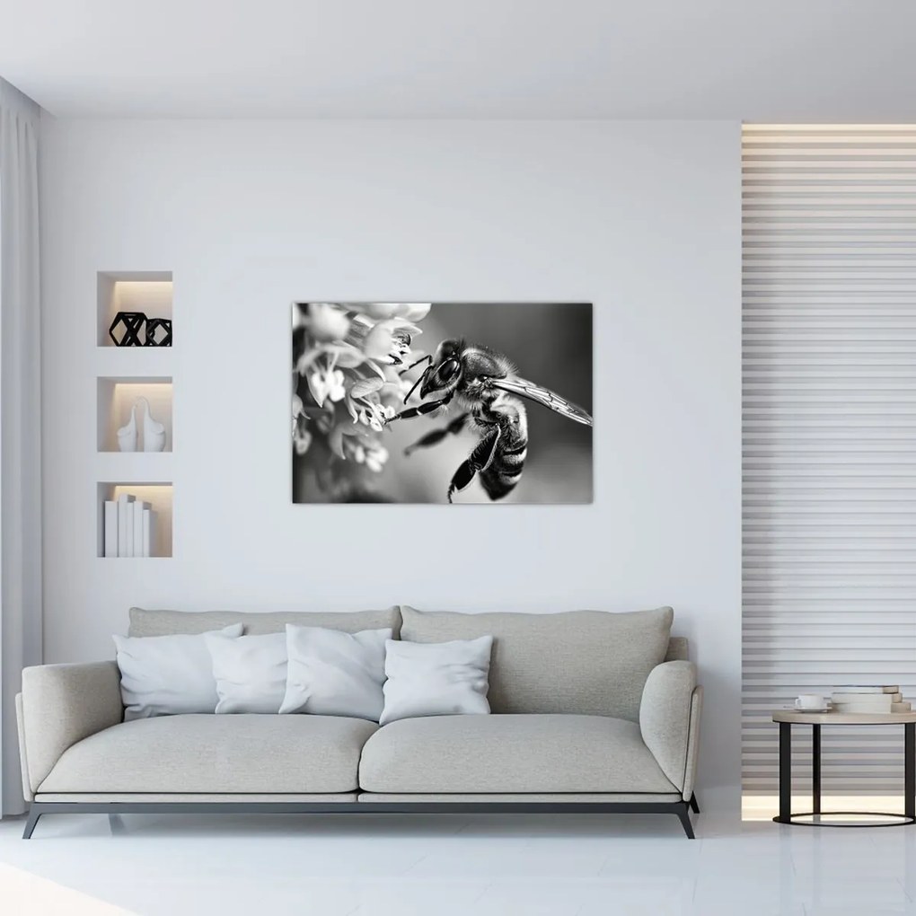 Tablou - Detaliu de albină (90x60 cm)