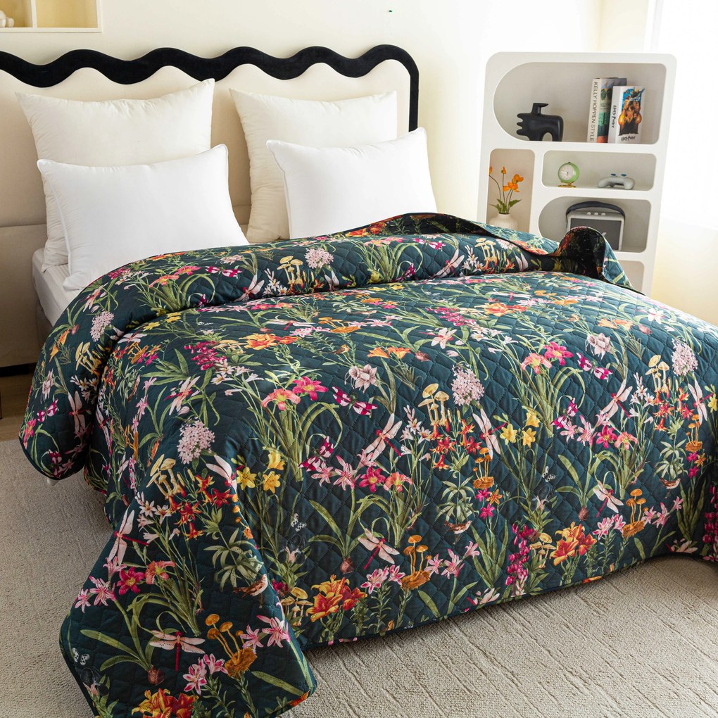 Cuvertura de pat MYSTIC GARDEN verde inchis Dimensiune: 170 x 210 cm