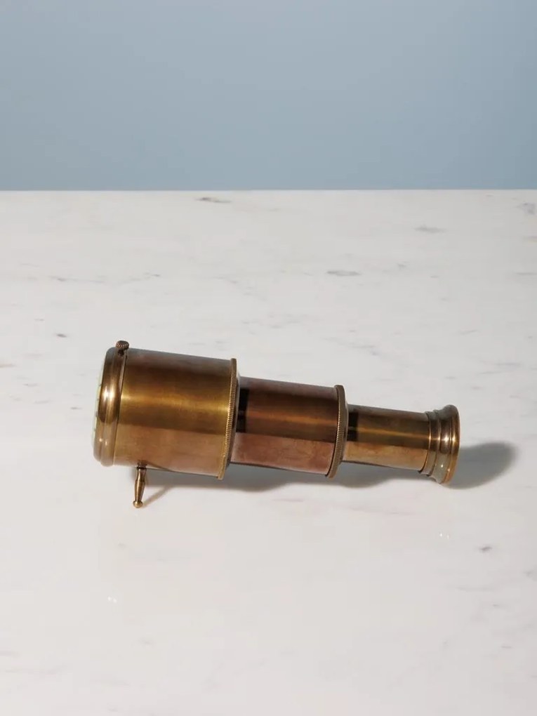 Ceas de masa, din alama, Telescope