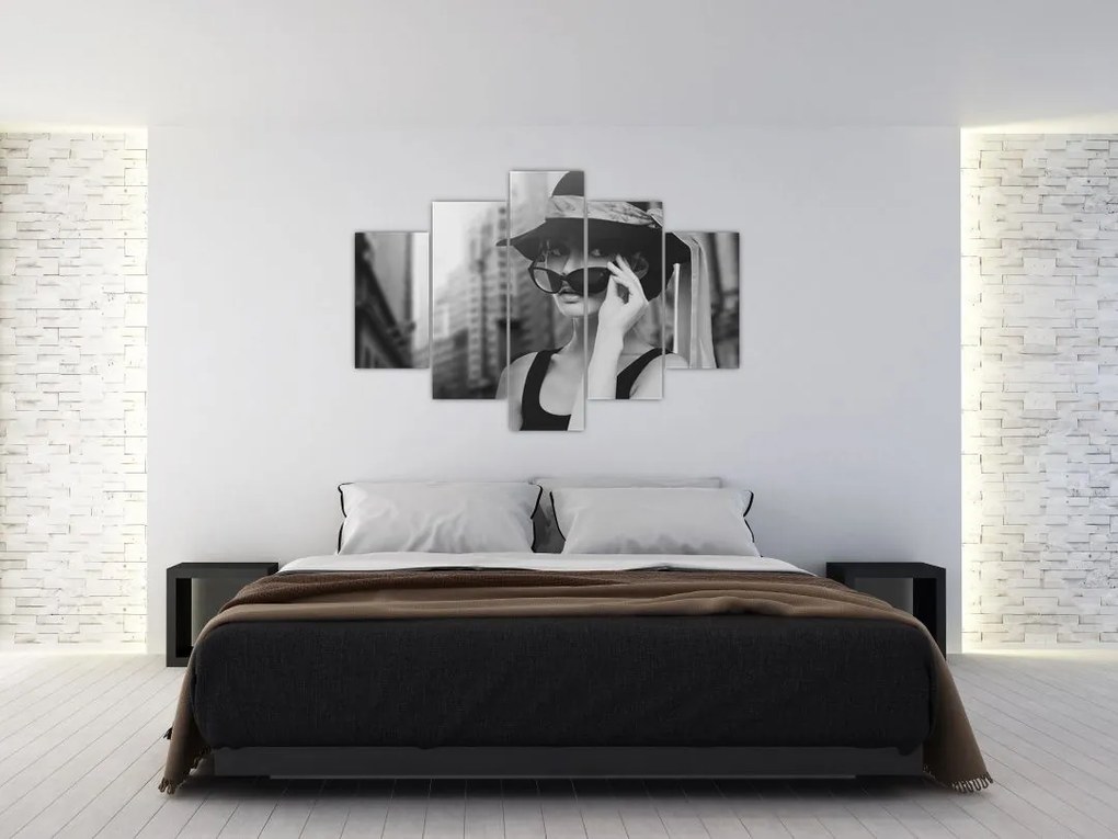 Tablou cu femeie (150x105 cm)